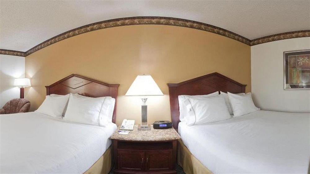Holiday Inn Express Hotel & Suites Minneapolis-Golden Valley By Ihg Saint Louis Park Exteriör bild