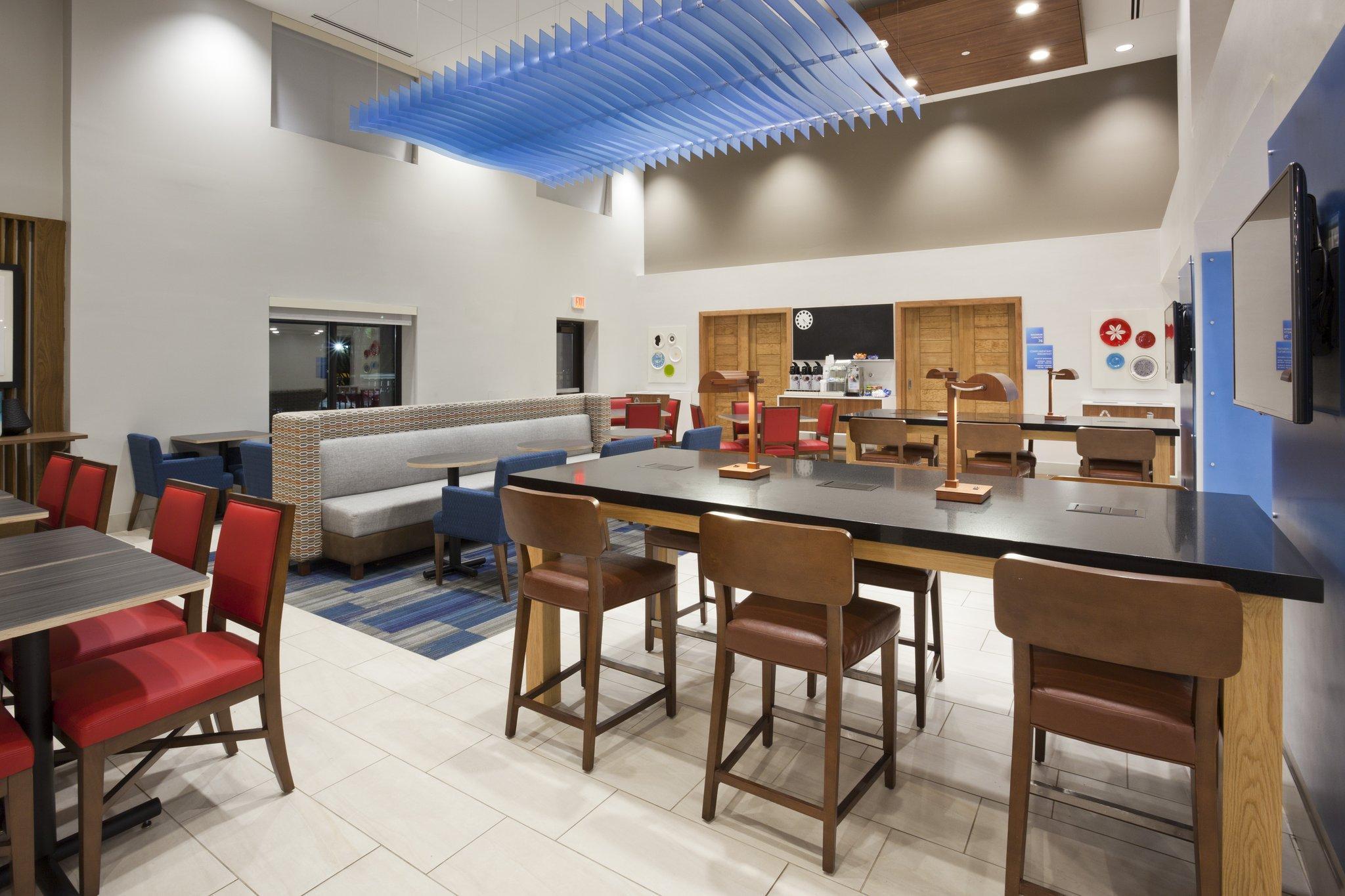 Holiday Inn Express Hotel & Suites Minneapolis-Golden Valley By Ihg Saint Louis Park Exteriör bild
