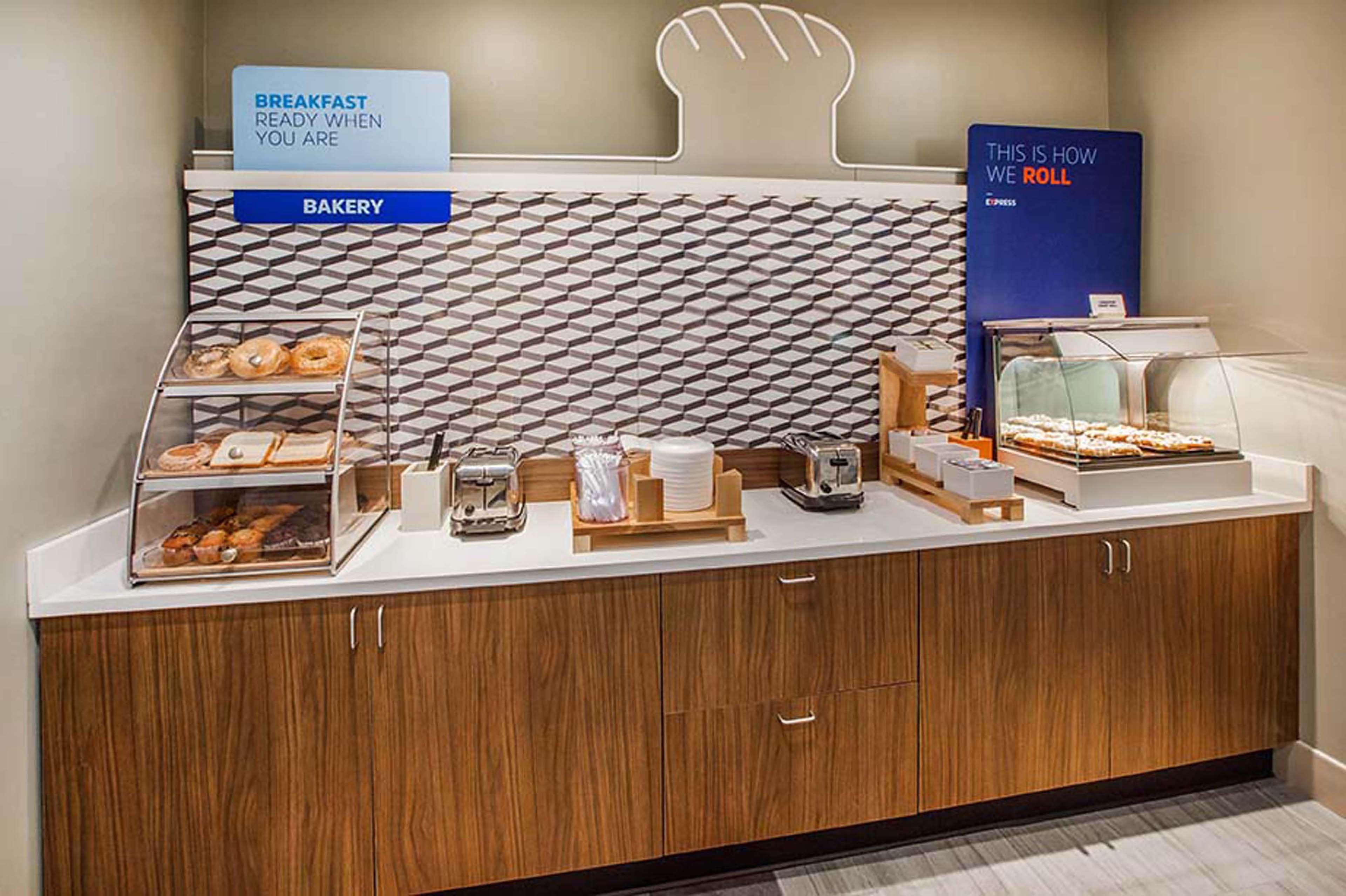 Holiday Inn Express Hotel & Suites Minneapolis-Golden Valley By Ihg Saint Louis Park Exteriör bild